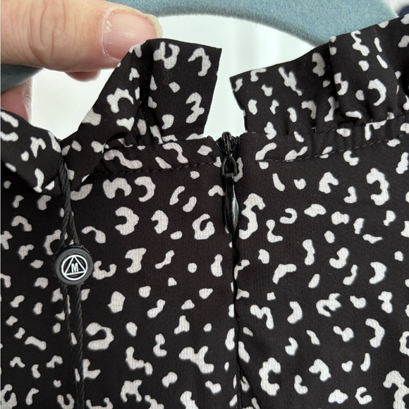 Misguided A Line Dress With High Neck in Black Leopard Print NWT Size 6 Lined - Picture 8 of 15
